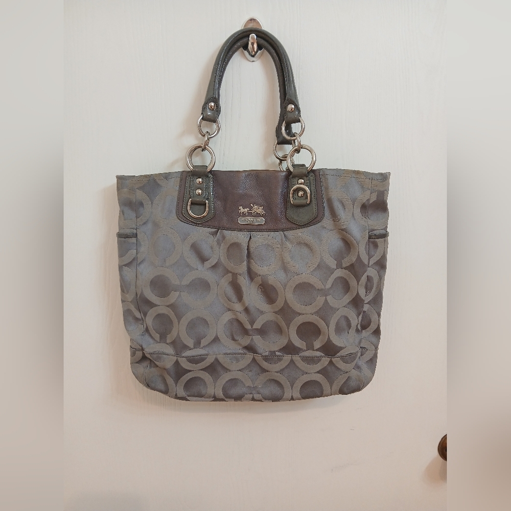 Coach Large Madison Grey OP Art Signature C Tote Bag.